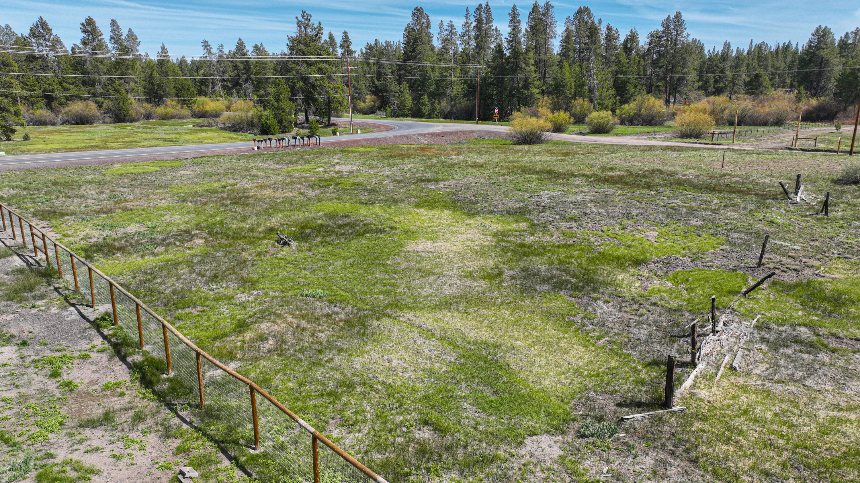 Deschutes River Acre - Land