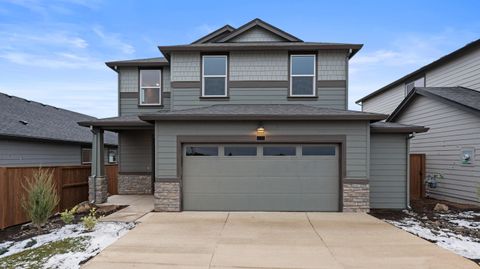 21721 SE Stromboli Lane Bend OR 97702