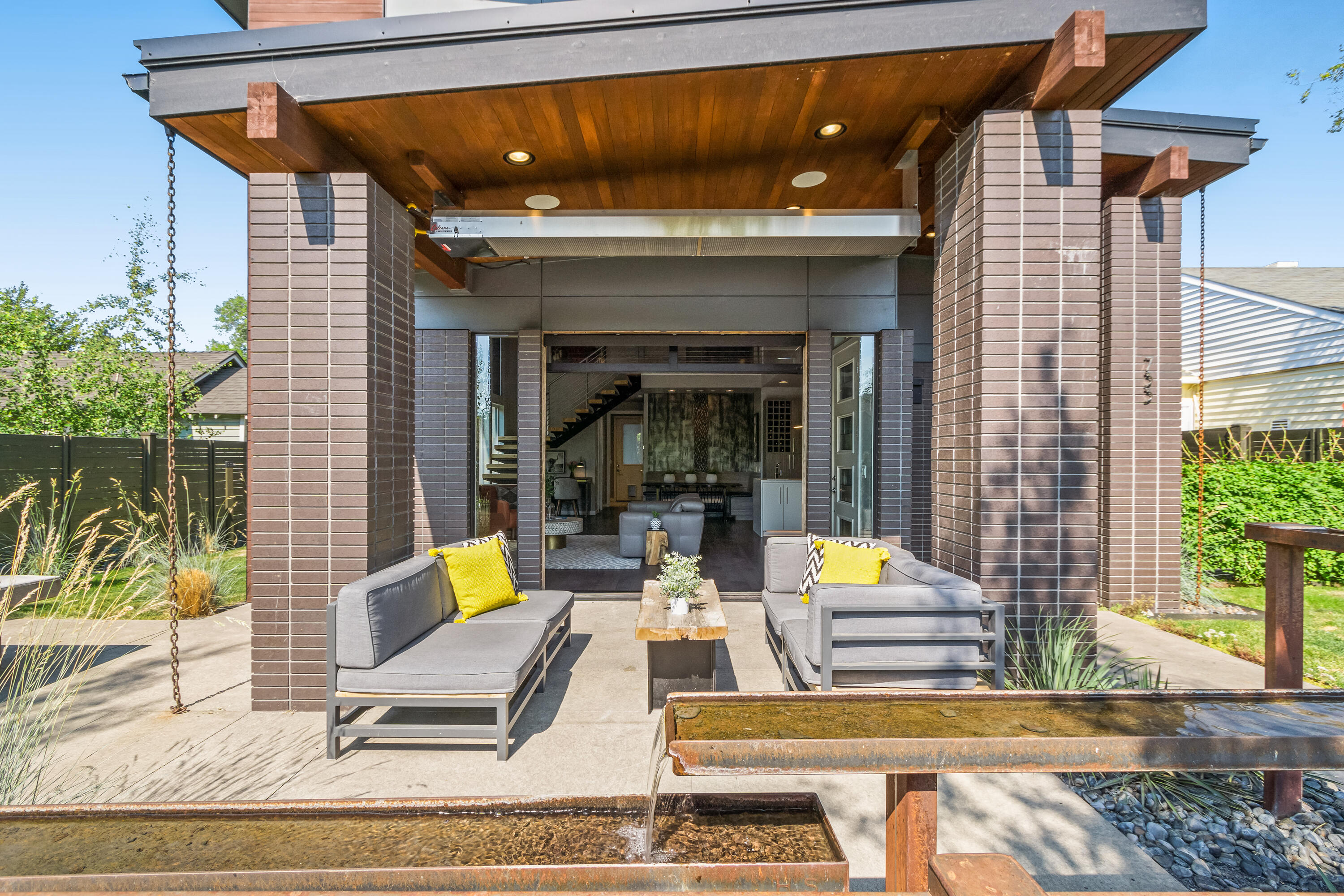 Boulevard - Residential