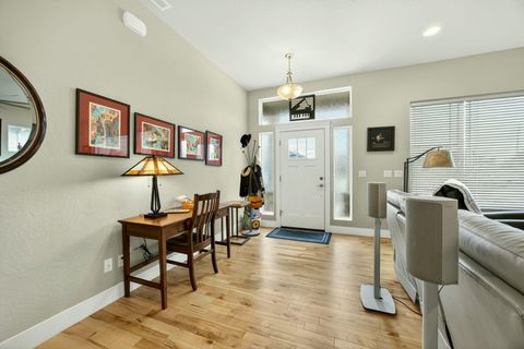 Tiny photo for 1175 Lindsey Court, Central Point, OR 97502 (MLS # 220219502)