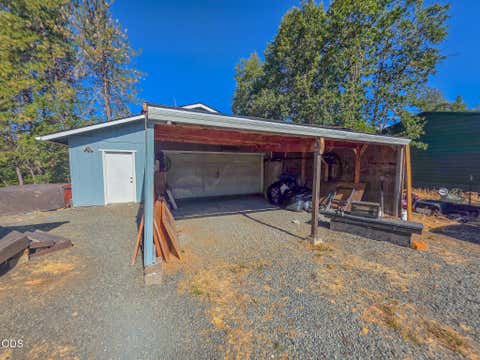 Tiny photo for 3757 Russell Road, Grants Pass, OR 97526 (MLS # 220227043)