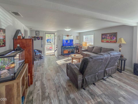 Tiny photo for 3757 Russell Road, Grants Pass, OR 97526 (MLS # 220227043)