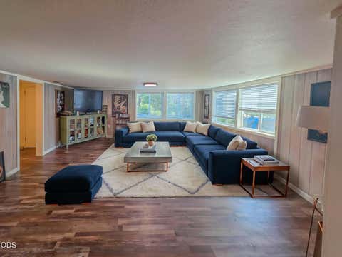 Tiny photo for 3757 Russell Road, Grants Pass, OR 97526 (MLS # 220227043)