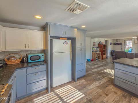 Tiny photo for 3757 Russell Road, Grants Pass, OR 97526 (MLS # 220227043)