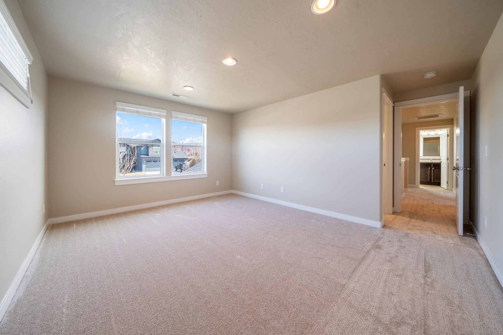 Summit Crest - Residential