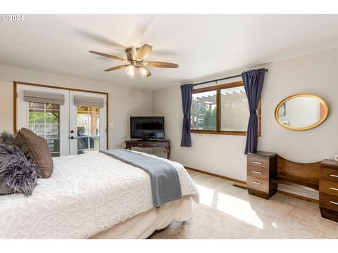 Tiny photo for 13535 SW Cinder Drive, Terrebonne, OR 97760 (MLS # 220213025)