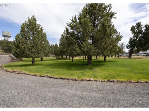 Tiny photo for 13535 SW Cinder Drive, Terrebonne, OR 97760 (MLS # 220213025)