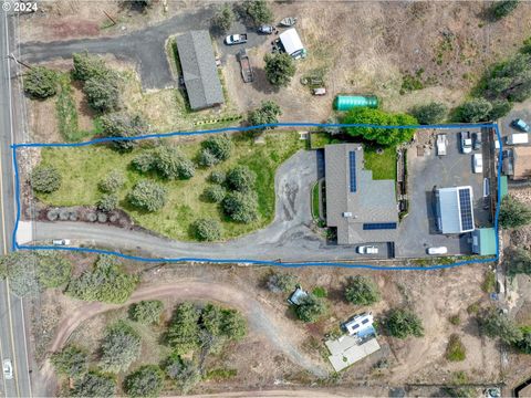 Tiny photo for 13535 SW Cinder Drive, Terrebonne, OR 97760 (MLS # 220213025)