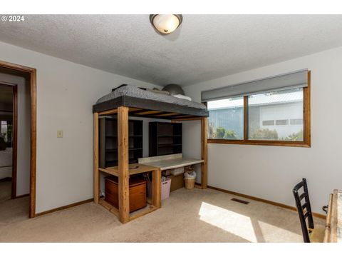 Tiny photo for 13535 SW Cinder Drive, Terrebonne, OR 97760 (MLS # 220213025)