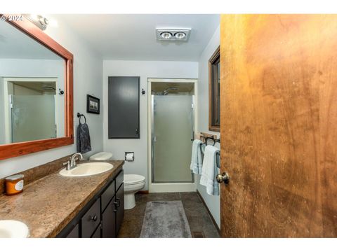 Tiny photo for 13535 SW Cinder Drive, Terrebonne, OR 97760 (MLS # 220213025)