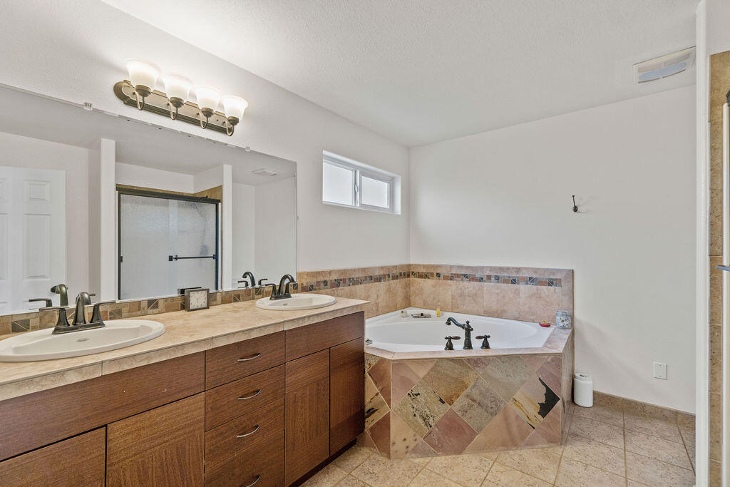 Rolling Horse Meadow - Residential