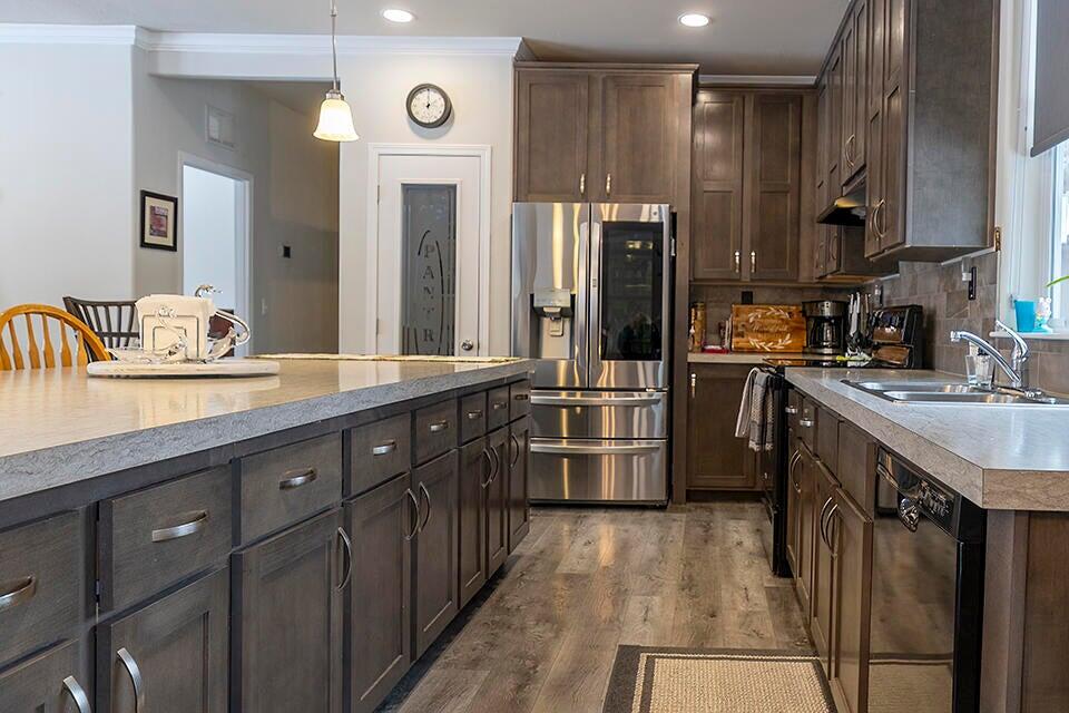 Huntington Meadows - Residential