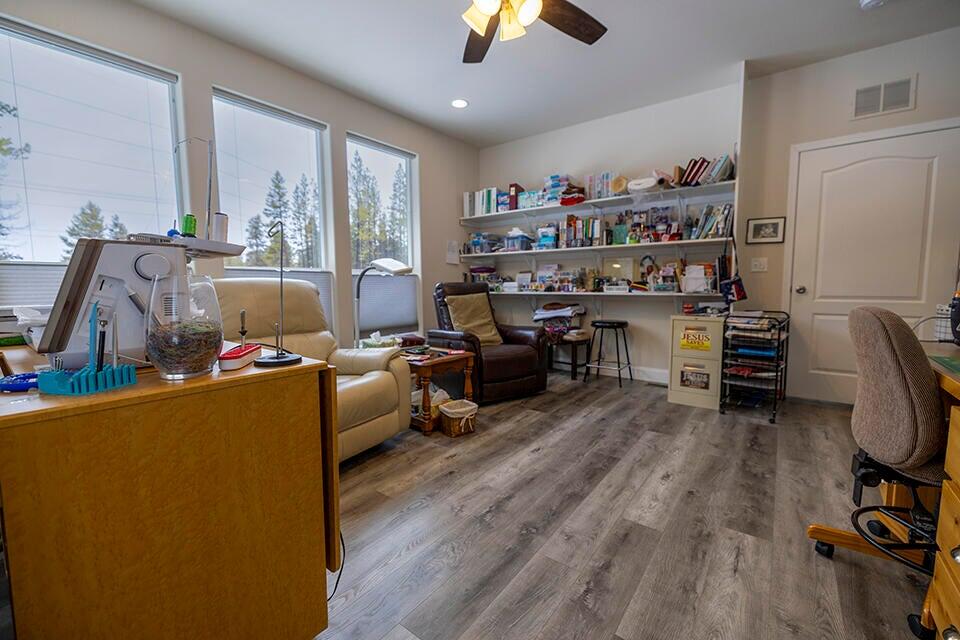 Huntington Meadows - Residential