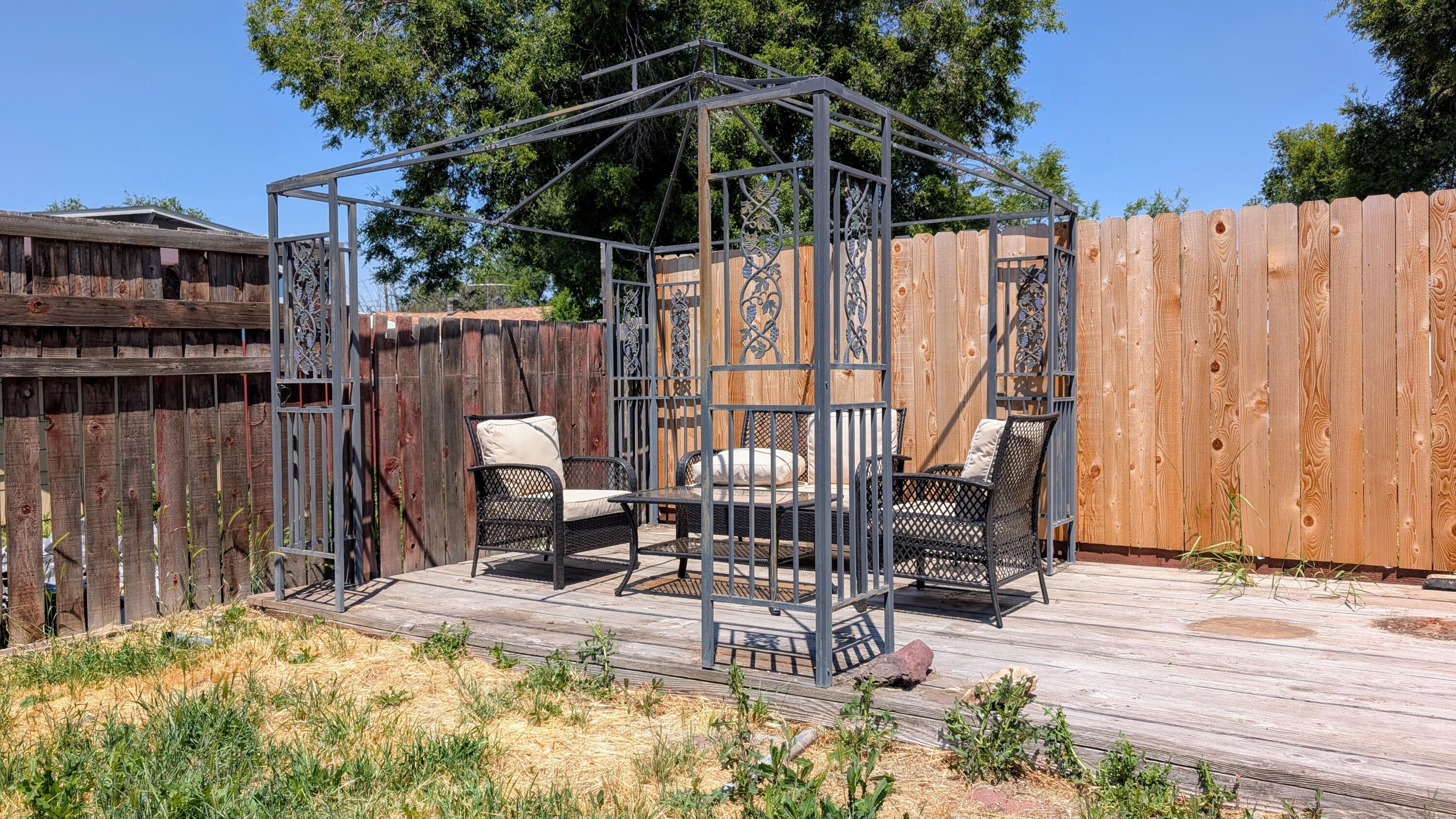 Altamont Acres - Residential