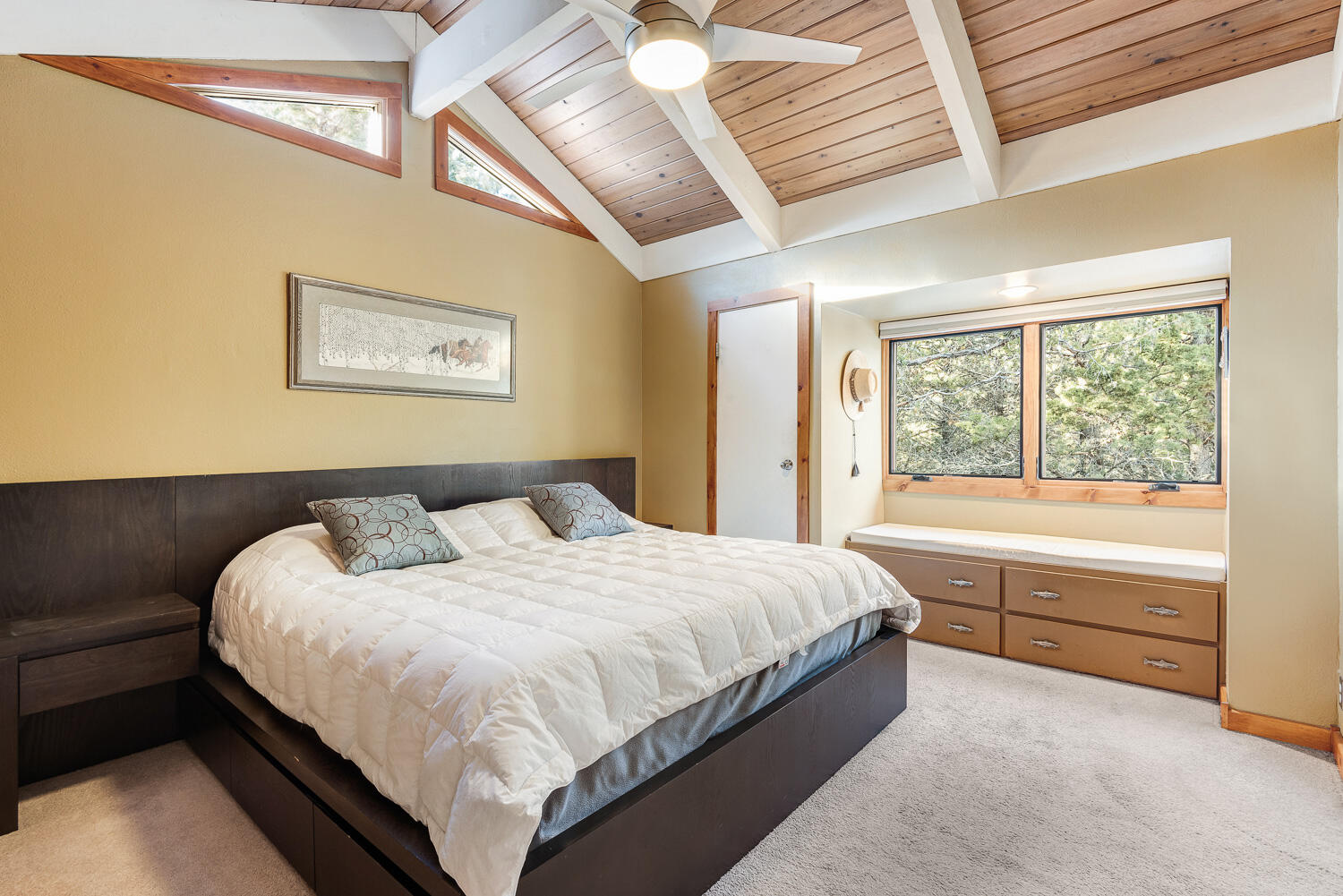 Saddleback West - Residential