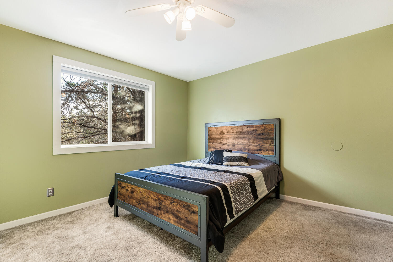 Saddleback West - Residential