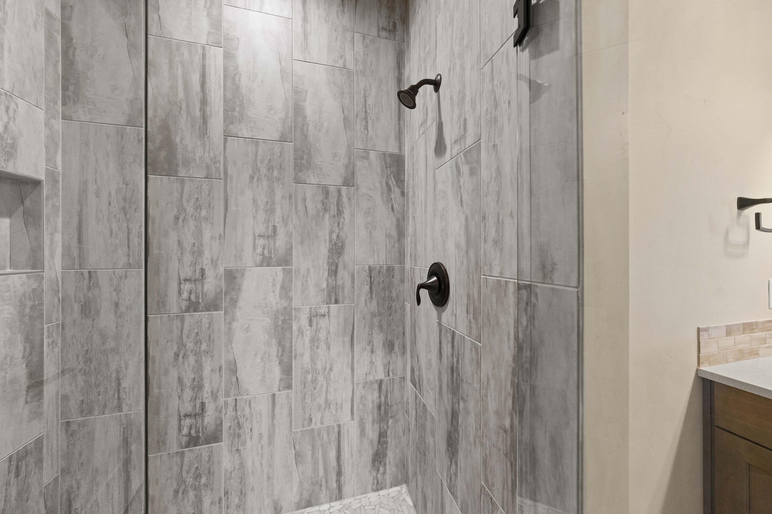 Dry Canyon - Residential