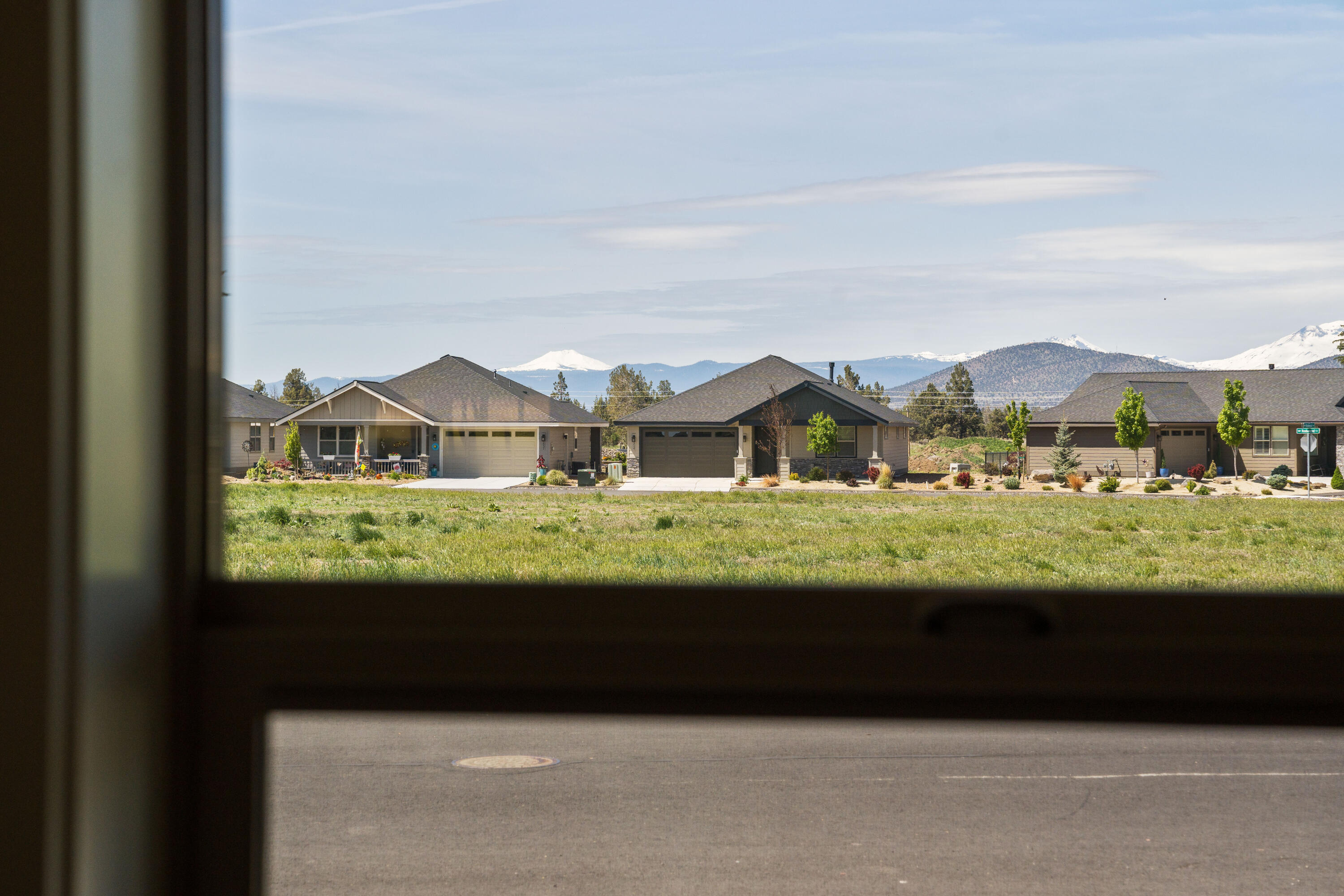 Dry Canyon - Residential