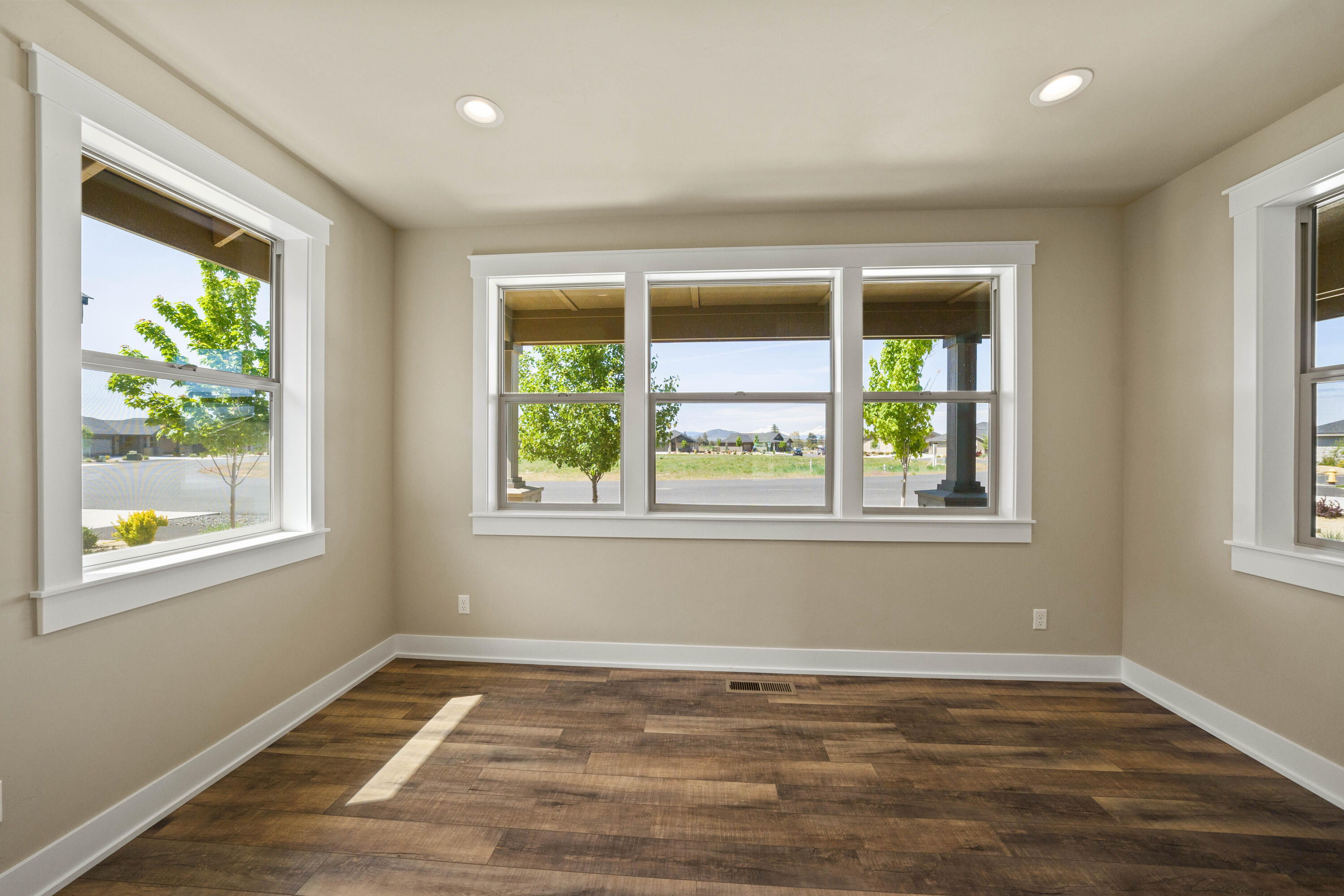 Dry Canyon - Residential