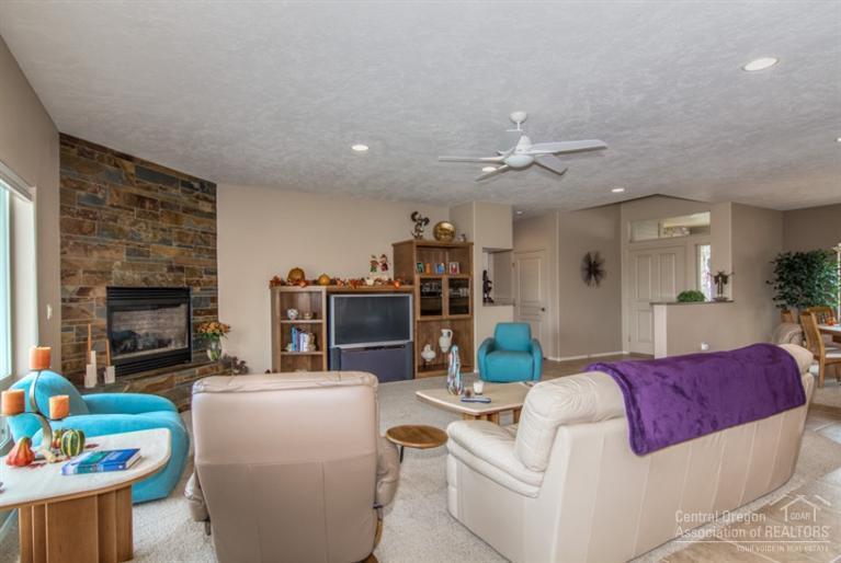 Eagle Crest - Residential