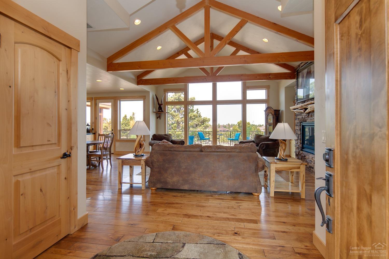 Eagle Crest - Residential