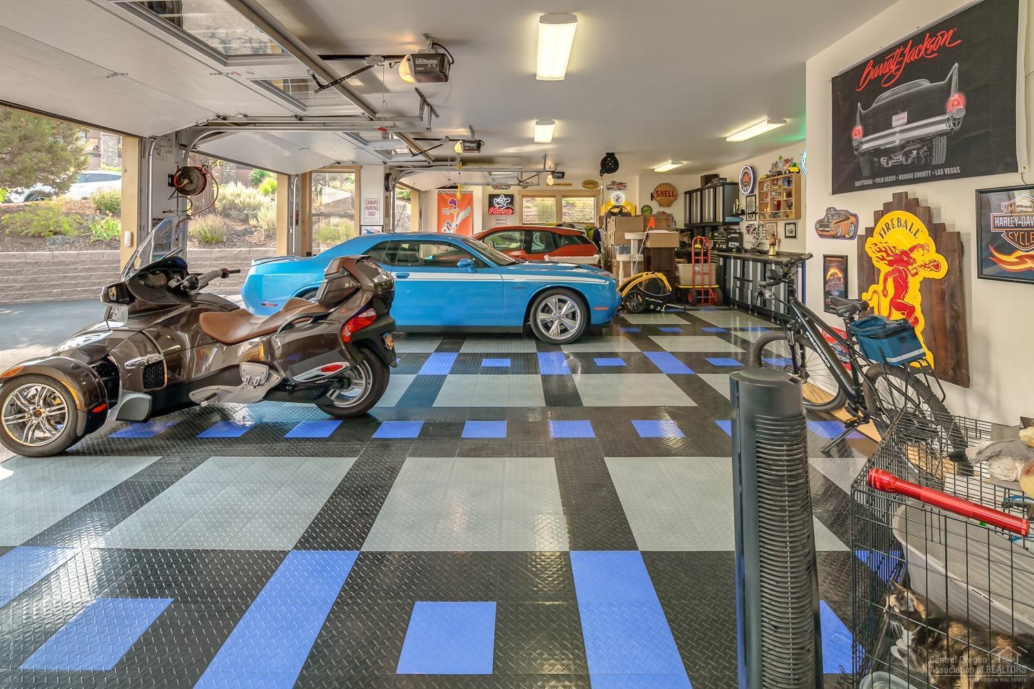 Eagle Crest - Residential