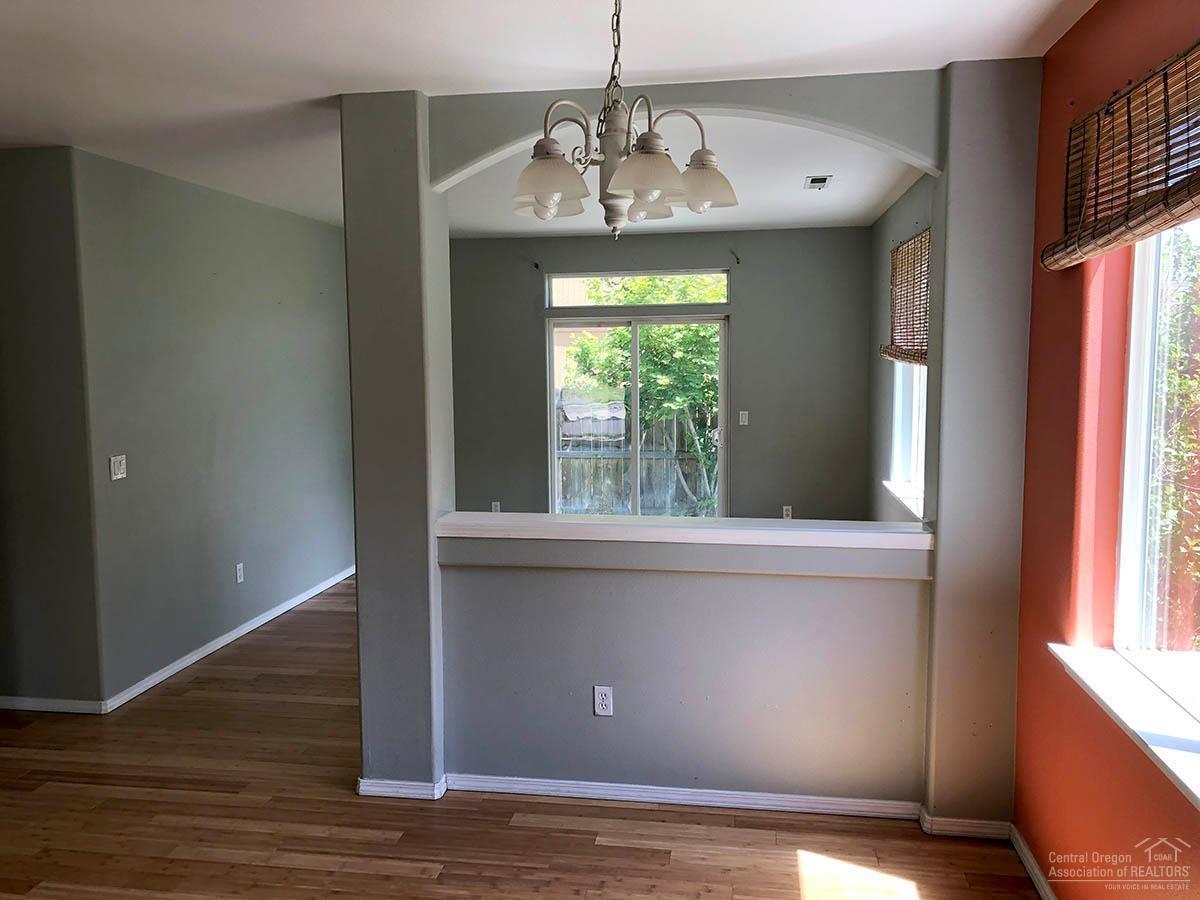 Deschutes River Cros - Residential