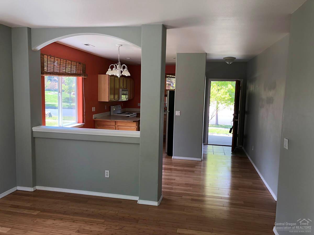 Deschutes River Cros - Residential