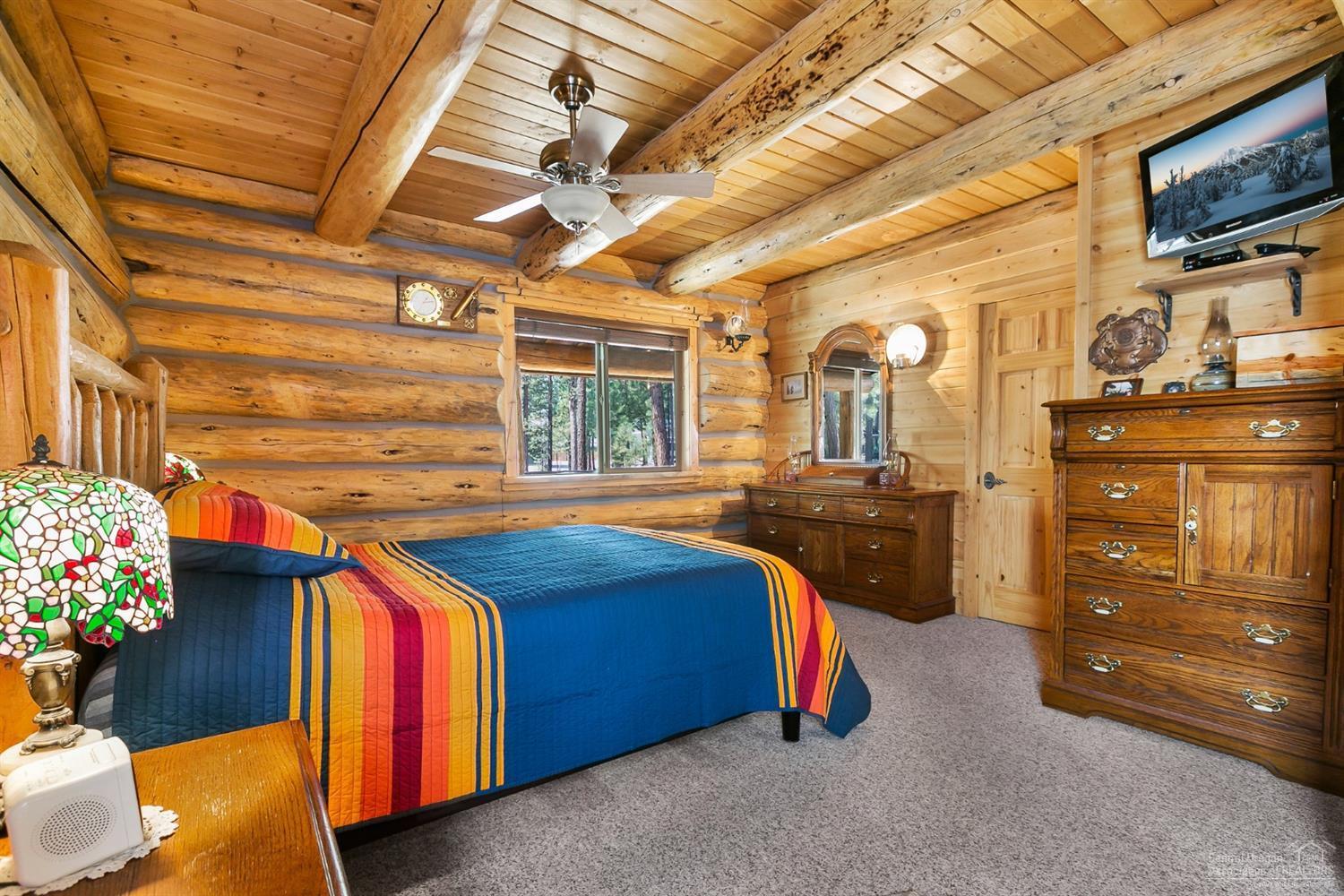 Wagon Trail Acreages - Residential