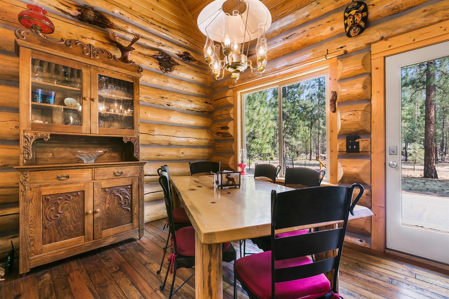 Wagon Trail Acreages - Residential