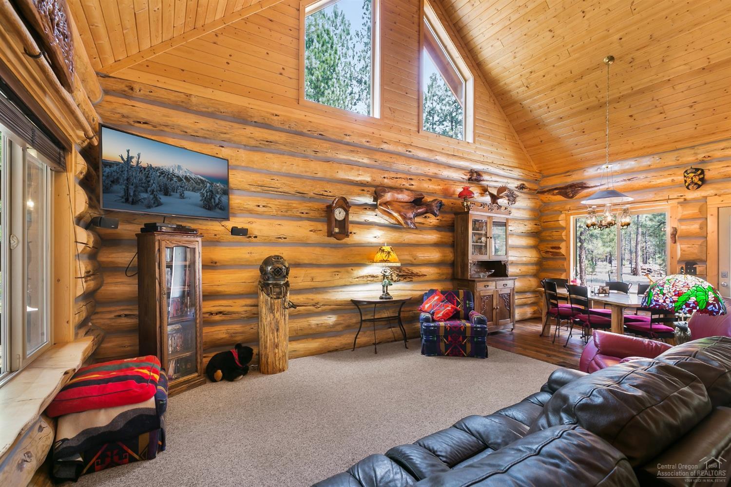 Wagon Trail Acreages - Residential