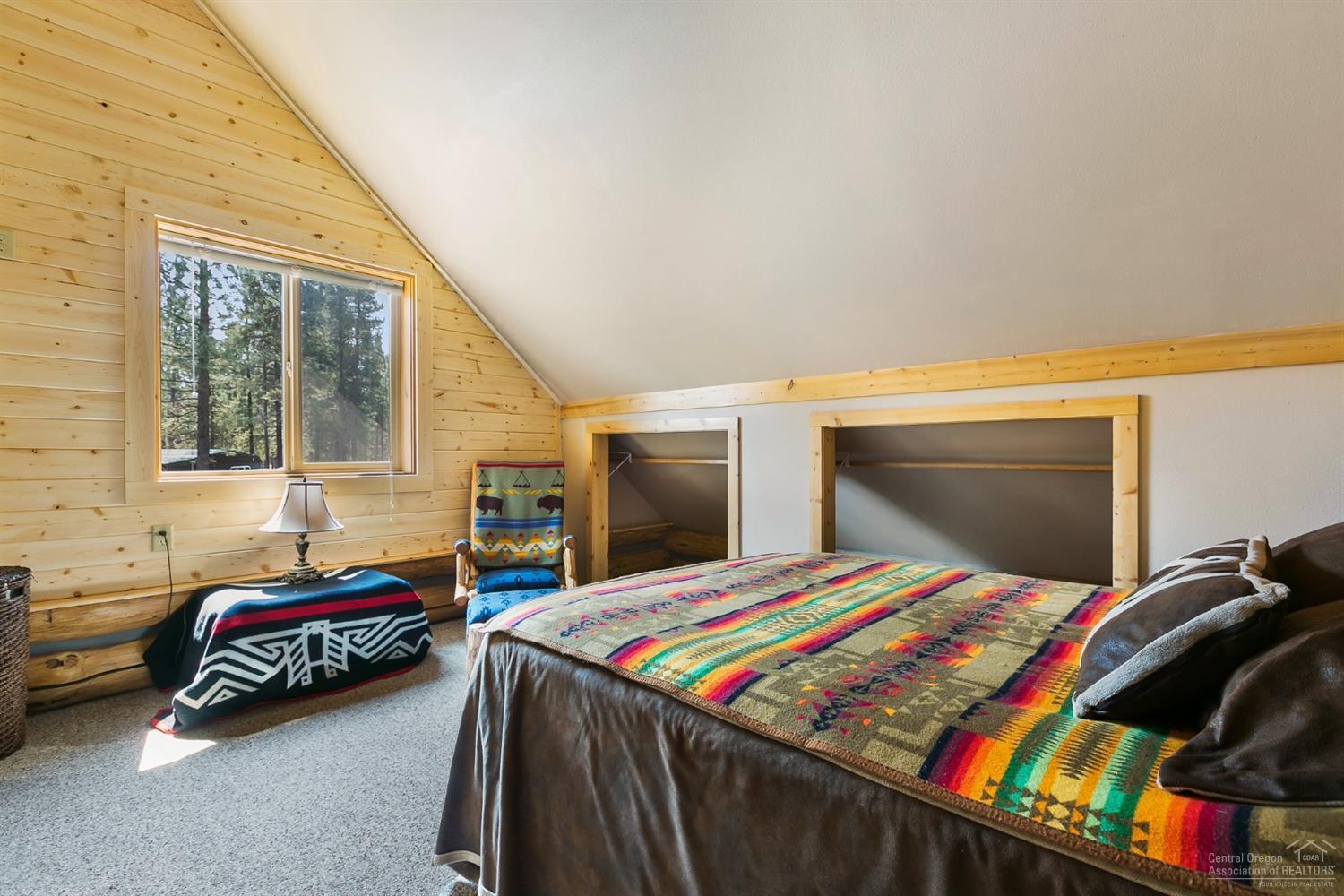 Wagon Trail Acreages - Residential