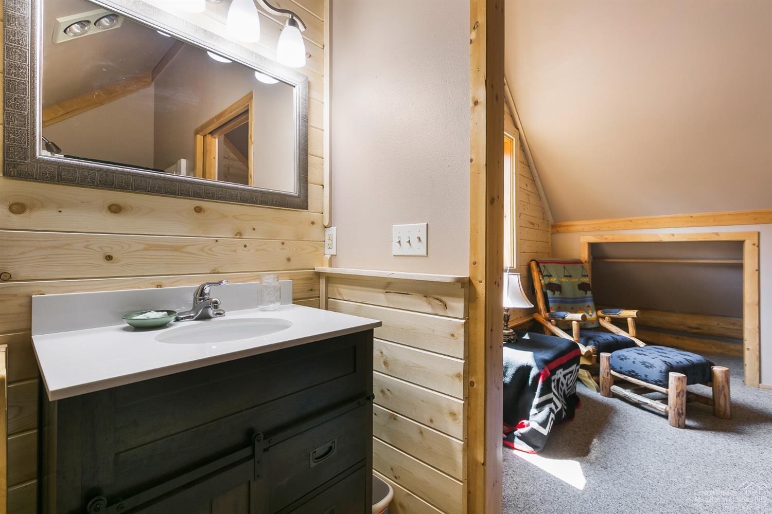 Wagon Trail Acreages - Residential