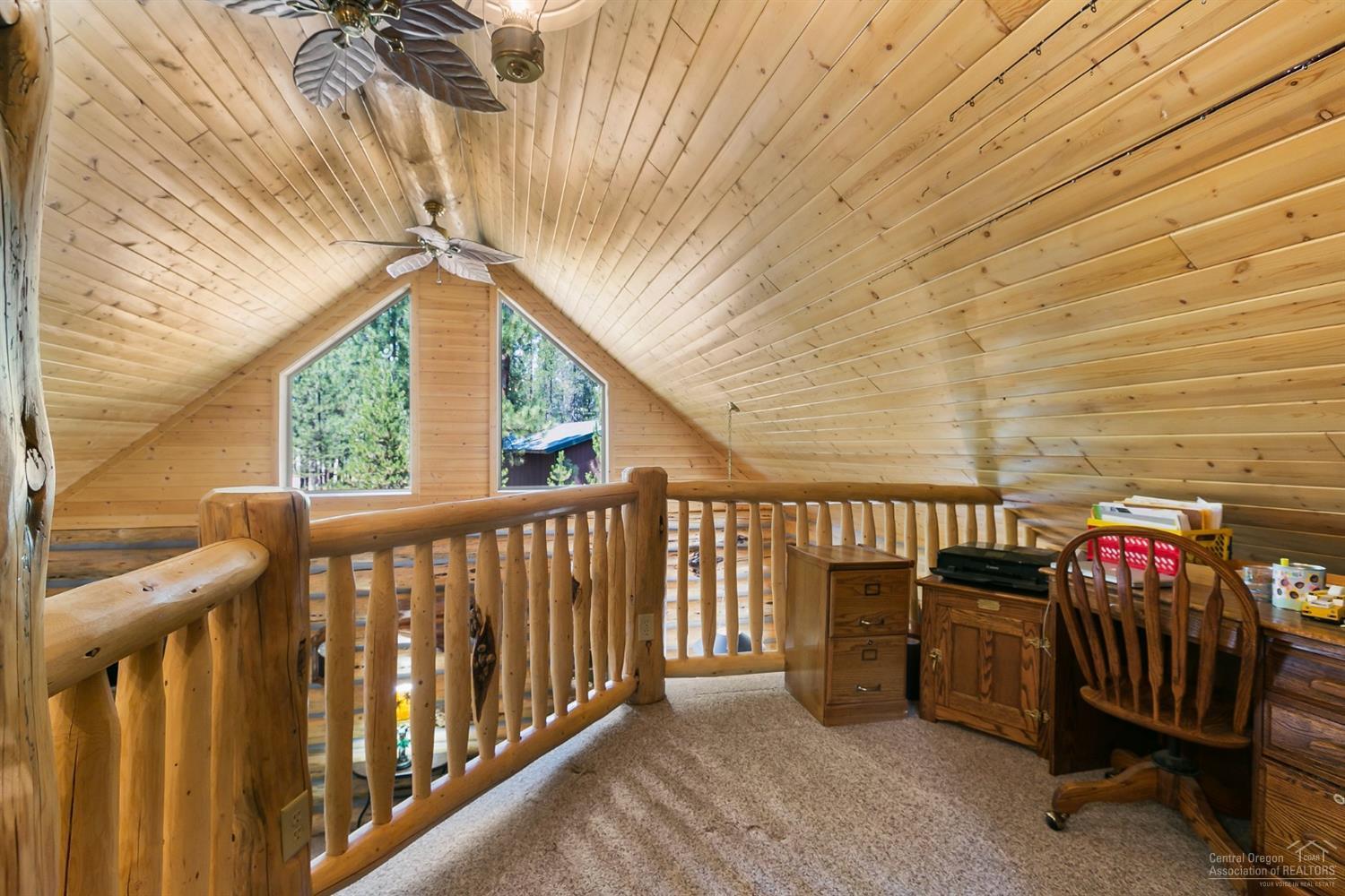 Wagon Trail Acreages - Residential