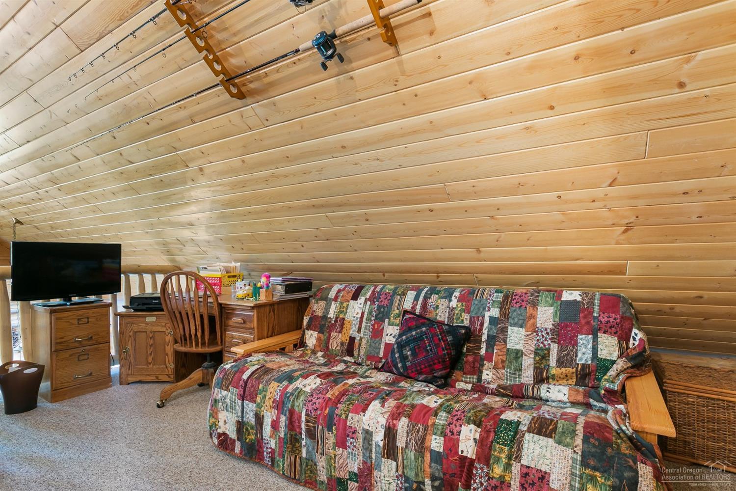 Wagon Trail Acreages - Residential