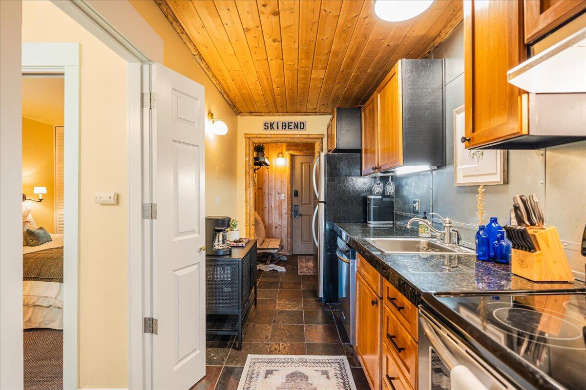 Inn Of The 7th - Residential