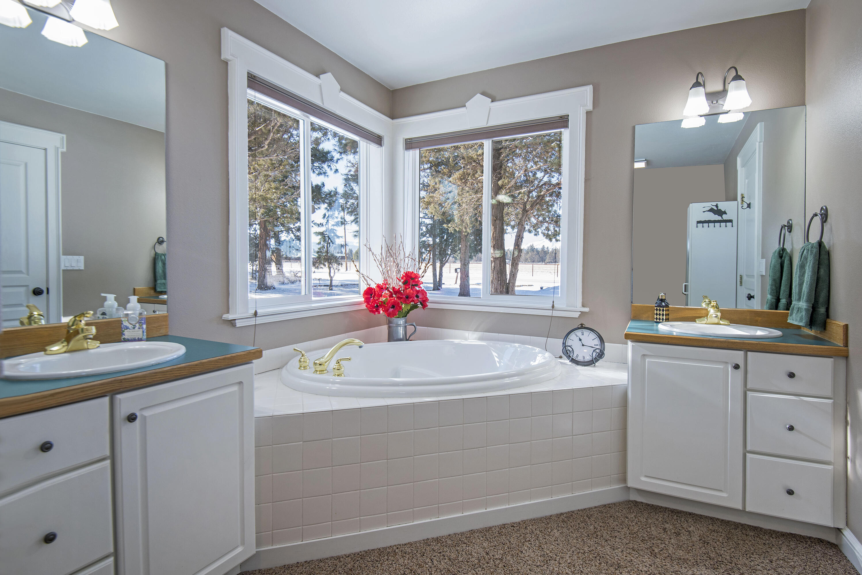 Forked Horn Estate - Residential