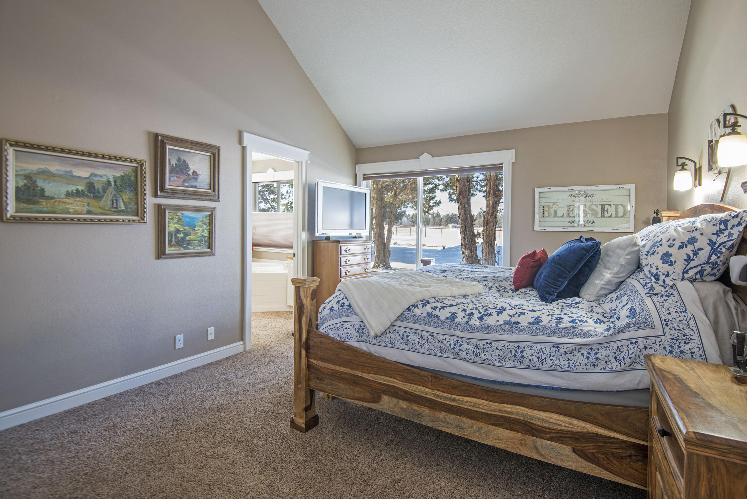 Forked Horn Estate - Residential