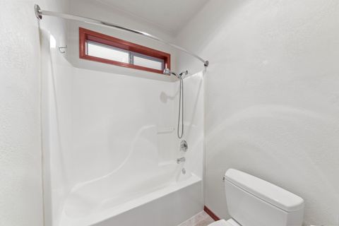 Tiny photo for 827 Isherwood Drive, Central Point, OR 97502 (MLS # 220213174)