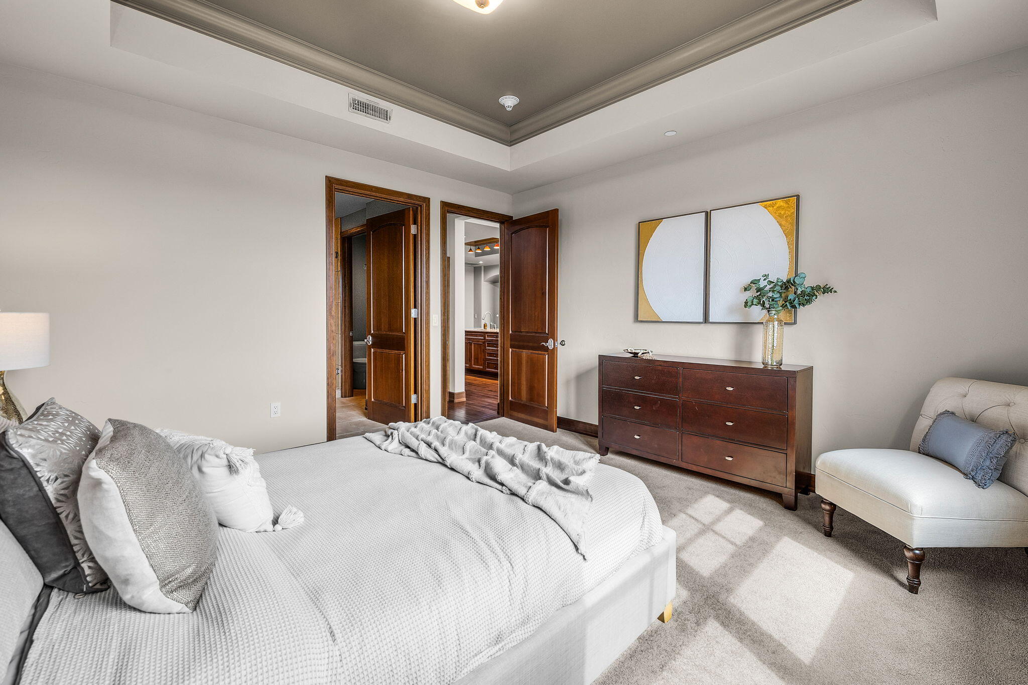 Plaza Condominiums - Residential