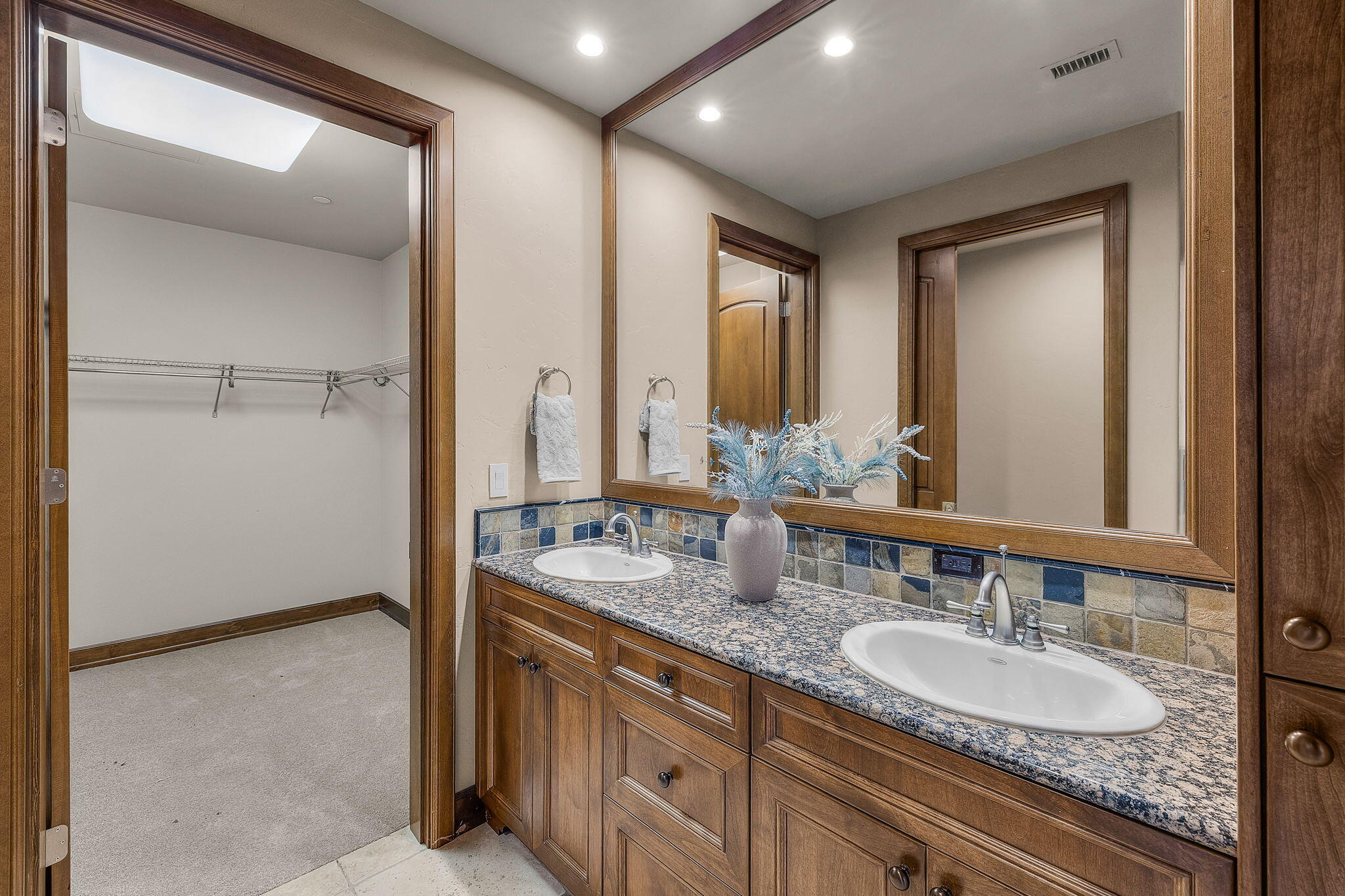 Plaza Condominiums - Residential