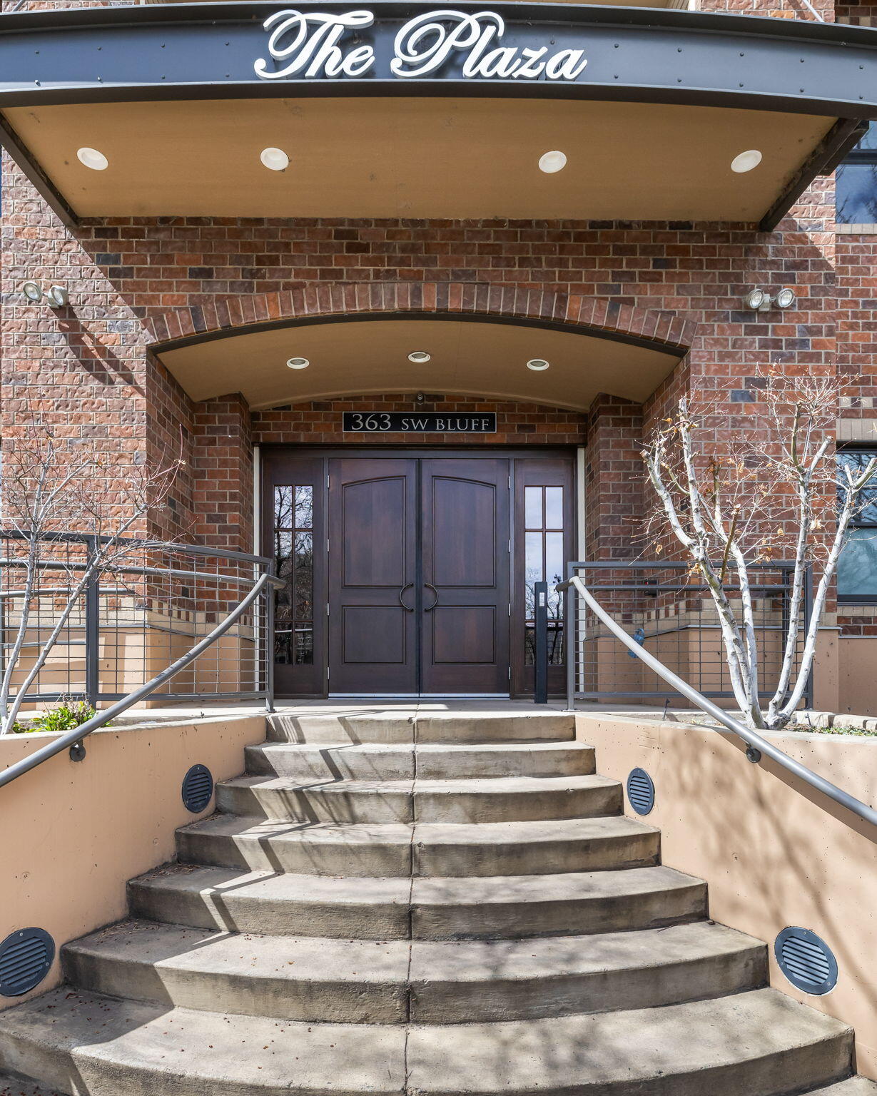 363 SW Bluff Drive 409
