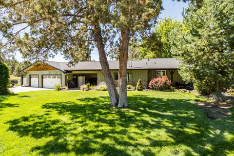 62111 Cody Road Bend OR 97701