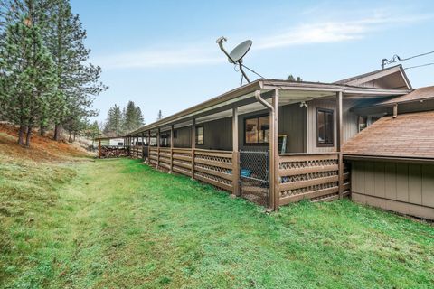 Tiny photo for 4644 Glen Echo Way, Central Point, OR 97502 (MLS # 220213060)