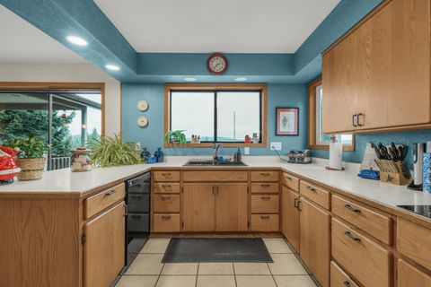 Tiny photo for 4644 Glen Echo Way, Central Point, OR 97502 (MLS # 220213060)