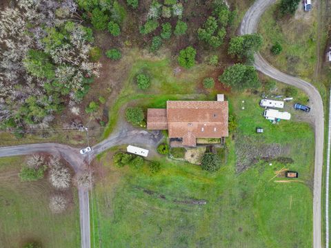 Tiny photo for 4644 Glen Echo Way, Central Point, OR 97502 (MLS # 220213060)