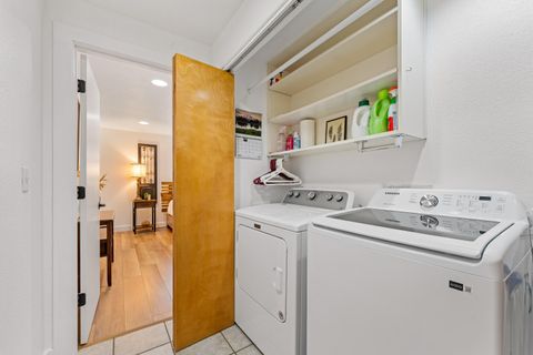 Tiny photo for 1500 NW B Street, Grants Pass, OR 97526 (MLS # 220219535)