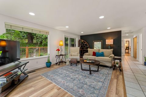 Tiny photo for 1500 NW B Street, Grants Pass, OR 97526 (MLS # 220219535)