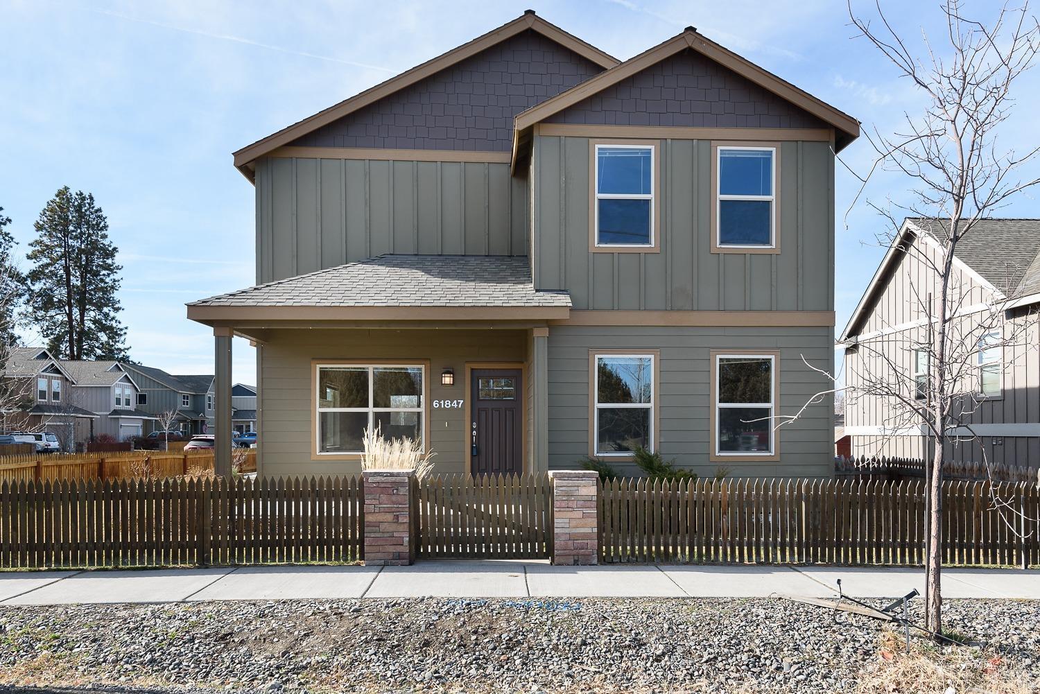 27th Street Crossing - Residential