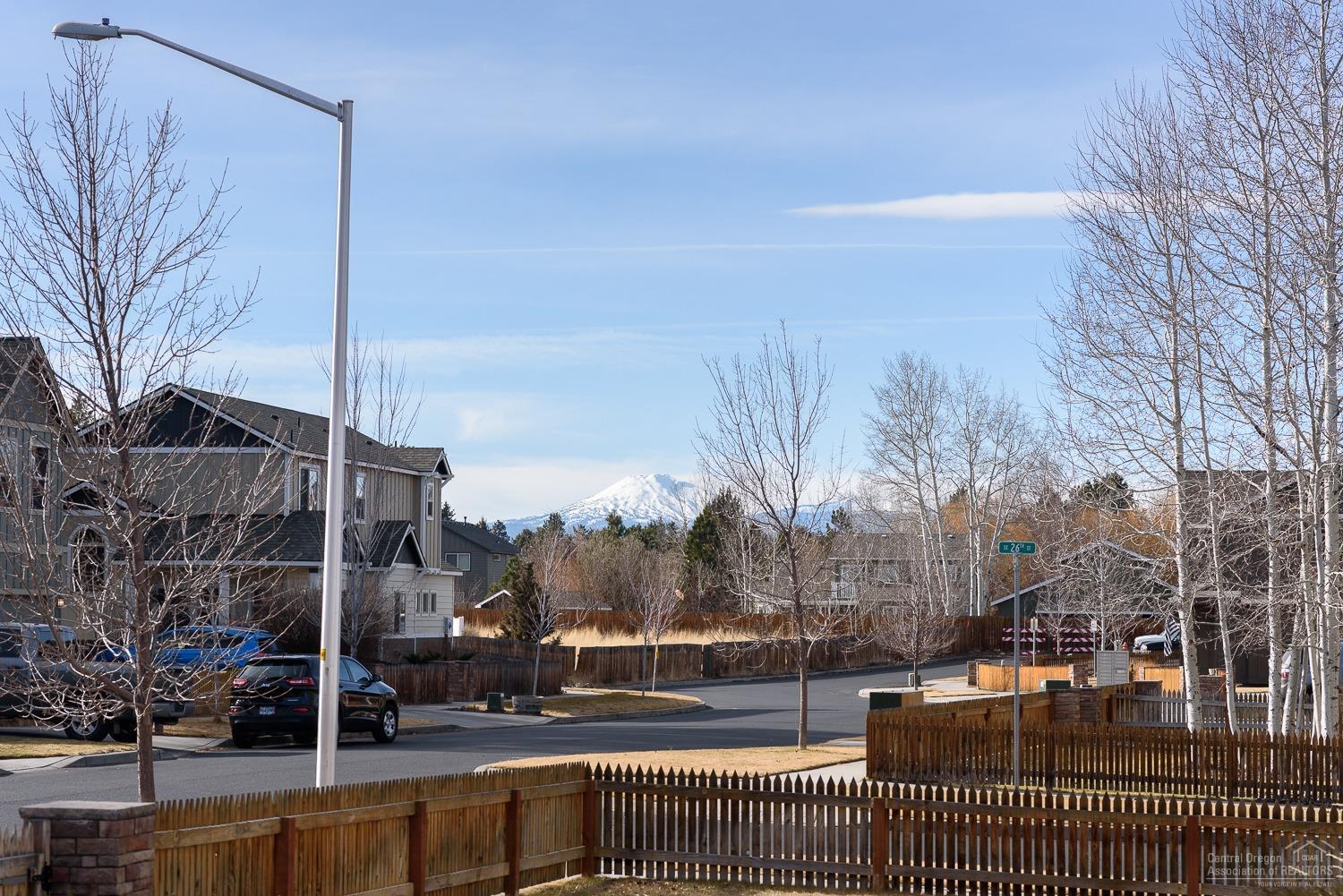 27th Street Crossing - Residential